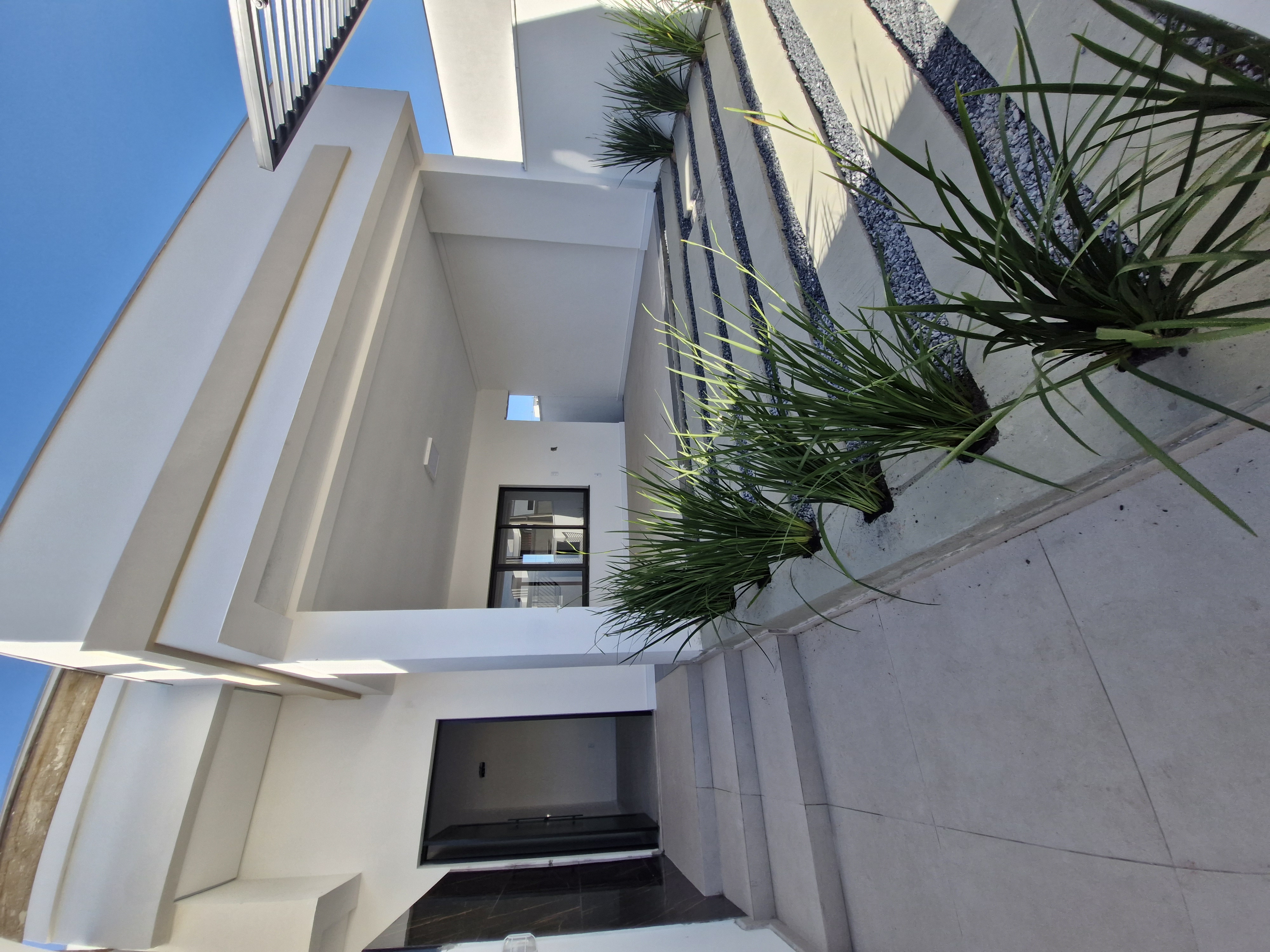 Ingreso casa Bairro Galápagos