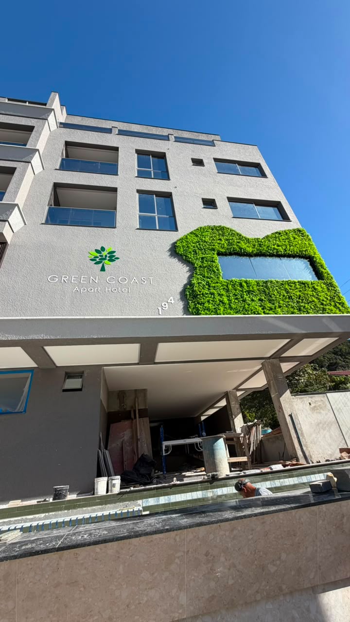 Apartamento em coonstrução em Bombas